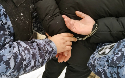 Житель Саранска угрожал убить продавцов, которые отказали ему в бесплатном алкоголе