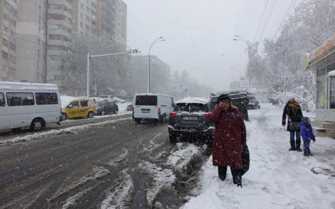 Сильный ветер, метель, гололедица: МЧС Мордовии предупреждает об ухудшении погодных условий
