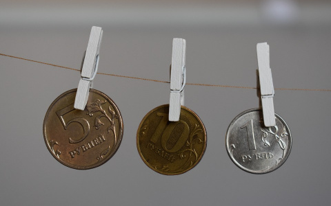 Названы товары, которые подорожают после падения курса рубля