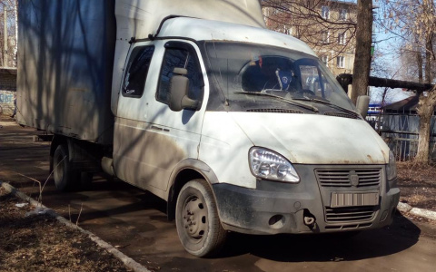 У жителя Мордовии за долги арестовали грузовую «ГАЗель»