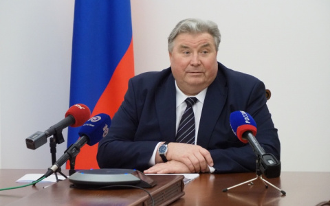 Глава Мордовии о выездах на дачи и в районы: «Никаких шашлыков и хождений друг к другу в гости!»