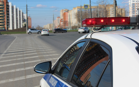 В Саранске патрули ДПС по громкоговорителю призывают жителей оставаться дома