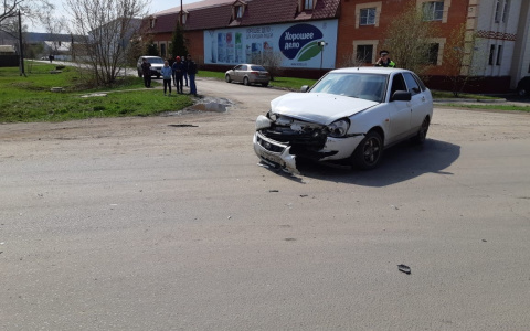 Пьяный водитель «Приоры» устроил ДТП в Мордовии