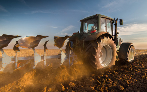 Россельхозбанк выдал 394 млрд руб аграриям с начала 2020 года