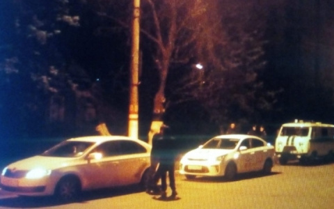 В Саранске молодые люди напали на таксиста