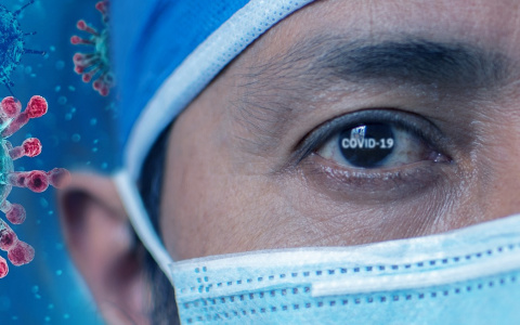 В России впервые число выздоровевших за сутки от COVID-19 превысило число новых заражений