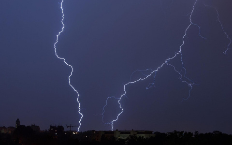 МЧС: сильные дожди и грозы надвигаются на Мордовию