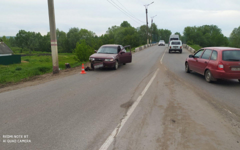 Оба водителя были пьяны: в Мордовии столкнулись легковушка и мотоцикл