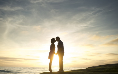 Начало романа у Раков, а у Дев – неожиданные события: гороскоп на 17 июня для всех знаков