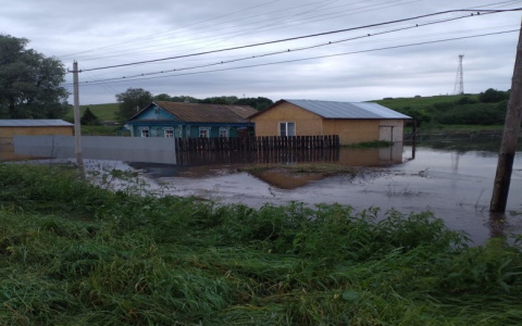 Из-за сильных дождей подтопило четыре дома и 120 участков в одном из сел Мордовии