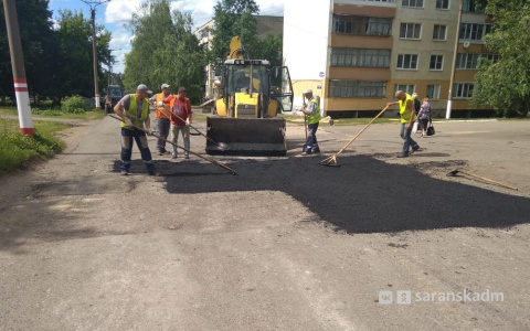 В Саранске ямочный ремонт продолжится до поздней осени