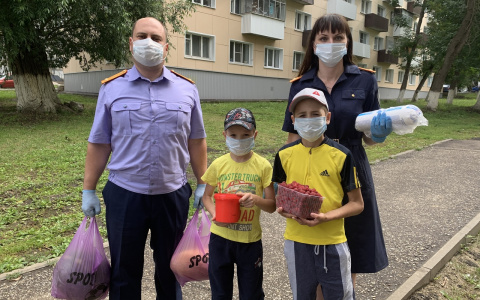 Сотрудники Следкома помогли многодетной семье из Саранска