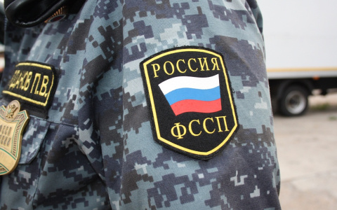 В Мордовии нерадивого отца, который не хотел платить алименты дочери, арестовали на 10 суток