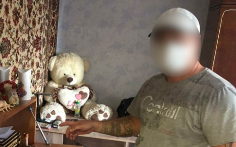 Житель Саранска пригласил подругу погулять, а затем украл у нее деньги