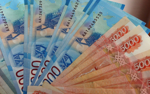 Жительница Саранска установила приложение на телефон и потеряла 413 тысяч рублей