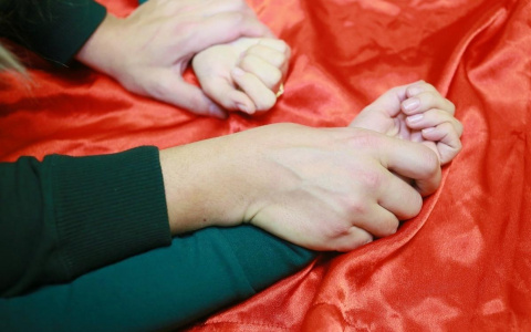 Жителя Саранска подозревают в надругательстве над несовершеннолетней дочерью