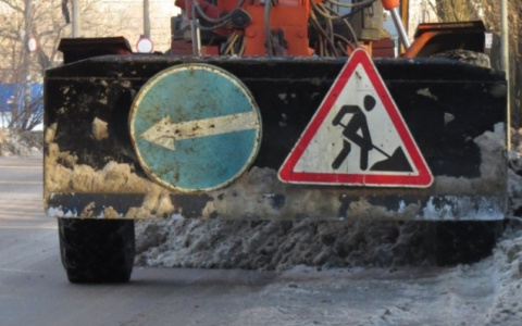 В Саранске на ряде участков временно ограничена стоянка транспорта