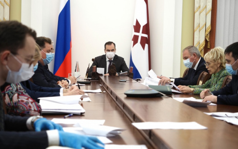 Власти Мордовии разрешили проводить новогодние ярмарки в Саранске