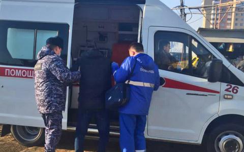 В Саранске росгвардеец помог пенсионеру, которому стало плохо на рынке