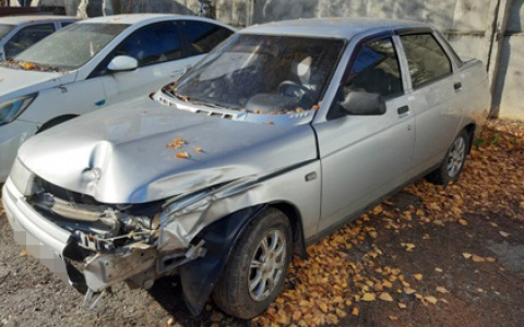 Житель Саранска угнал автомобиль сожительницы, чтобы доехать до кладбища