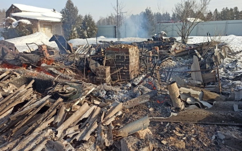 В Мордовии пожилой мужчина лишился дома из-за жуткого пожара