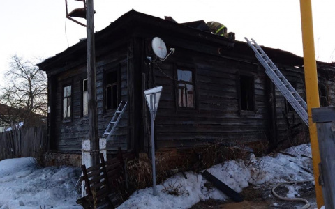 В Мордовии в горящем доме нашли тело мужчины