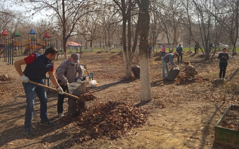 В Саранске в субботнике участвовали жители Пролетарского района