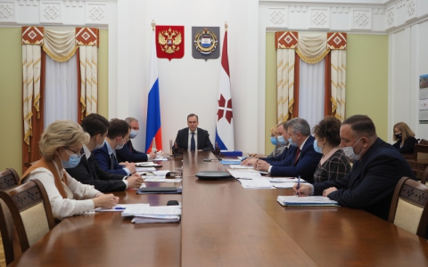 Врио Главы Мордовии провел совещание по работе центров занятости