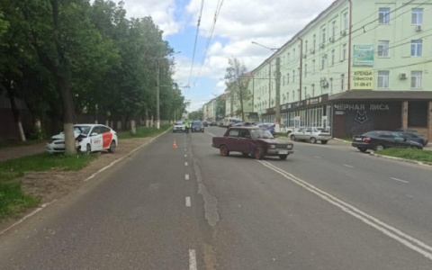 В Саранске в результате ДТП на Васенко пострадала 29-летняя девушка