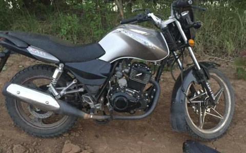 Мотоцикл опрокинулся в Кадошкинском районе Мордовии, байкер в тяжелом состоянии