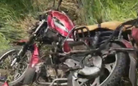 Водитель мопеда в Мордовии скончался после столкновения с микроавтобусом