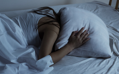 Громкая музыка у торгового центра мешает спать жителям Зубово-Полянского района