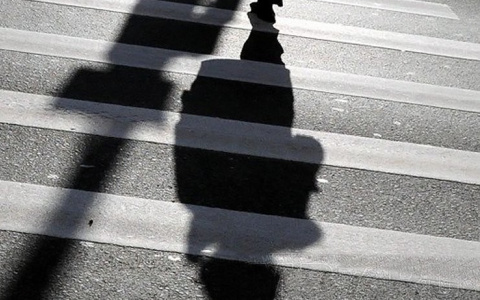 В Ленинском районе Саранска автомобиль сбил 34-летнюю женщину на "зебре"