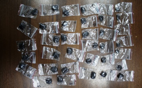 В Мордовии 25-летняя жительница Рязани торговала наркотиками с размахом