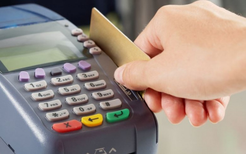 В Саранске 33-летний рецидивист потратил 4 тысячи с чужой карты, которую нашел в супермаркете