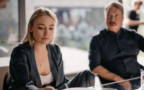 more.tv при участии Wink экранизирует «The Телки» Сергея Минаева со звездным актерским составом