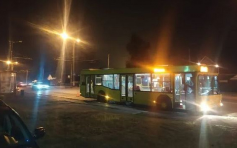 В Саранске при падении в автобусе пострадала 63-летняя пенсионерка