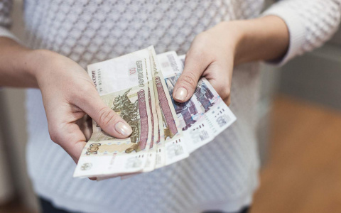 Мошенник украл деньги у жительницы Мордовии и посоветовал ей обратиться в полицию