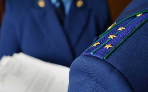 Прокуратура проводит проверку по факту взрыва в Атемаре, в результате которого пострадал подросток