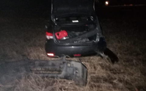 На трассе в Мордовии водитель не справился с управлением и отправил иномарку в кювет