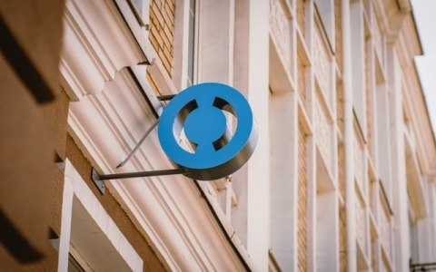 Банк «Открытие» продолжает повышать ставки по рублевым срочным вкладам