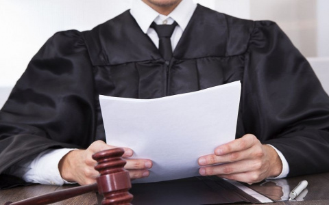 В Саранске мужчина заплатит 60 тысяч рублей за скрытую камеру в спальне жены