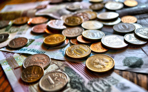 Пожилая жительница Саранска «подарила» мошенникам более полутора миллиона рублей