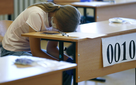 В Кремле прокомментировали идею отмены ЕГЭ в России