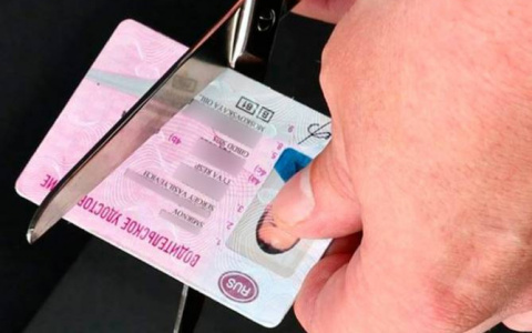 В Кадошкинском районе прокуратура лишила мужчину водительских прав