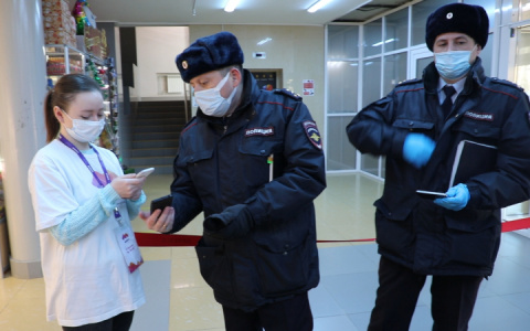 В торговых центрах Мордовии были организованы рейды по проверке подлинности QR-кодов