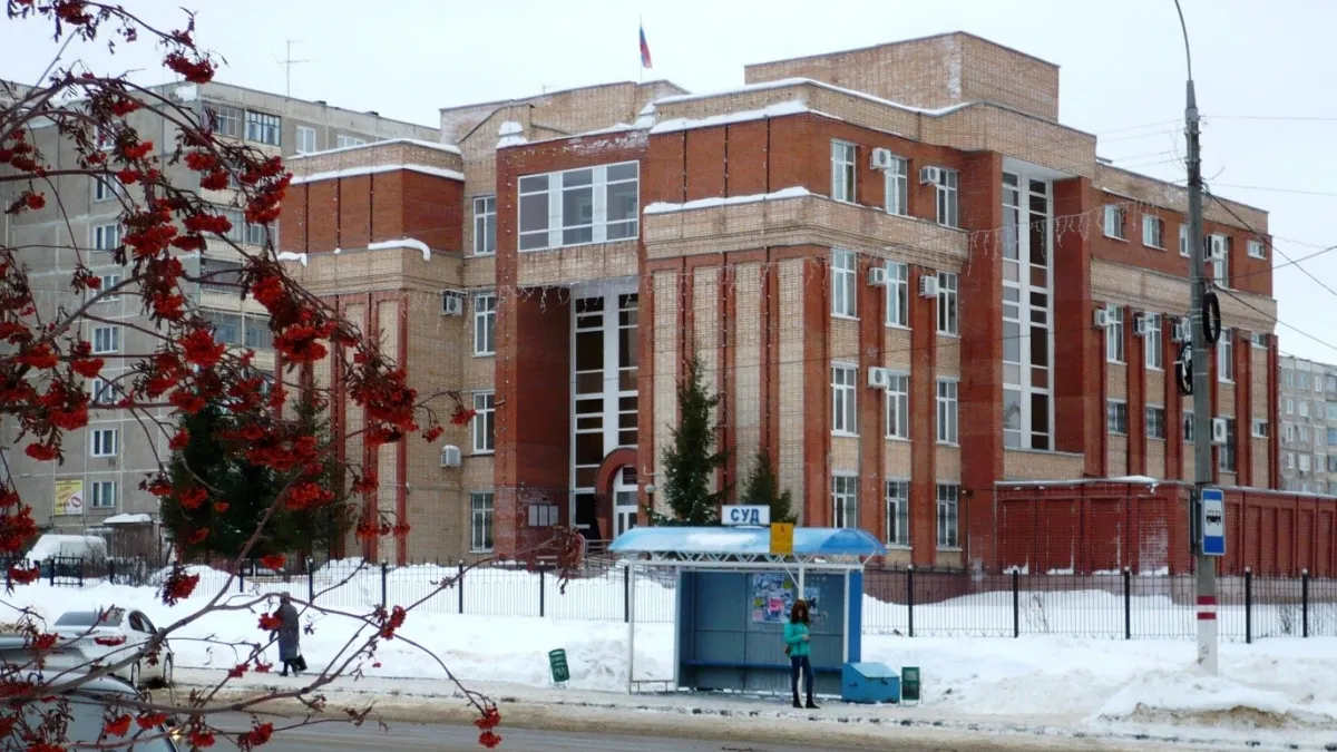 Нарушил условия: в Саранске 18‑летнему угонщику заменили условный срок на реальный