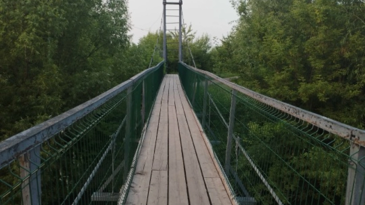 В Саранске ждут восстановления подвесного моста через Инсар