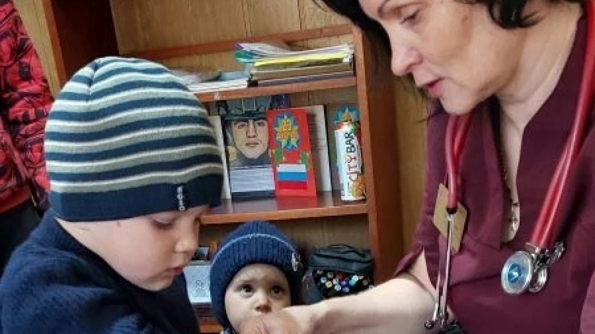 Шефская помощь: врачи из Мордовии провели осмотры детей в сёлах Каланчакского округа 