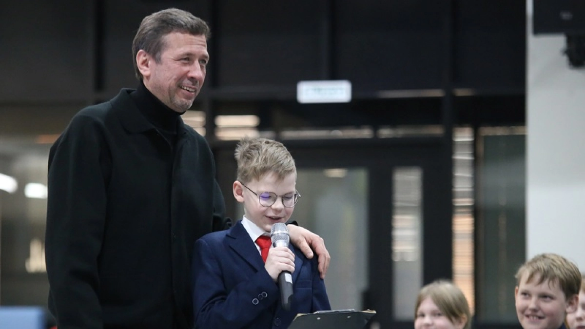 "Книга всегда глубже кино": в Саранске актер Андрей Мерзликин рассказал о силе слова